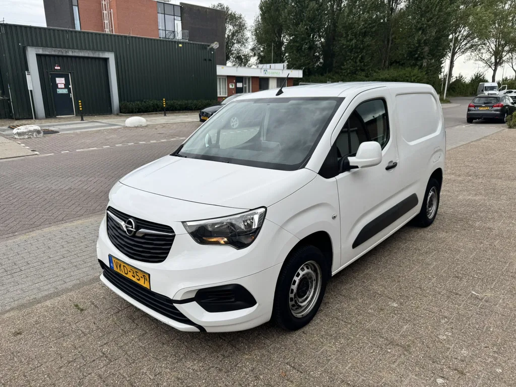 Opel Combo (2021) — foto 1