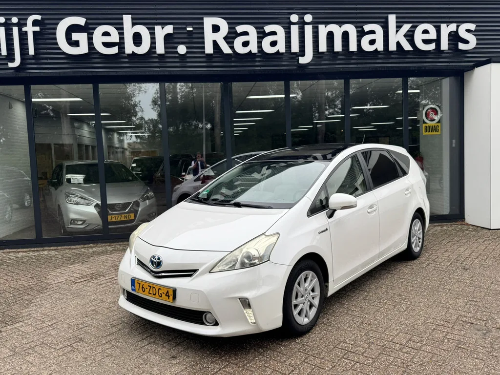 Toyota Prius (2012) — foto 1