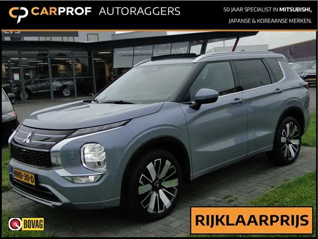 Mitsubishi Outlander (2025) — foto 1