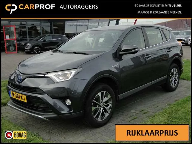Toyota RAV4 (2018) — foto 1