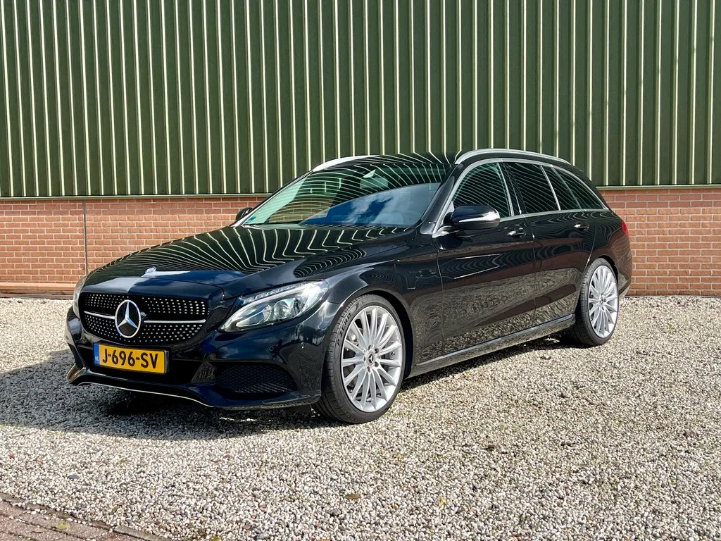 Mercedes-Benz C-Klasse (2015) — foto 1