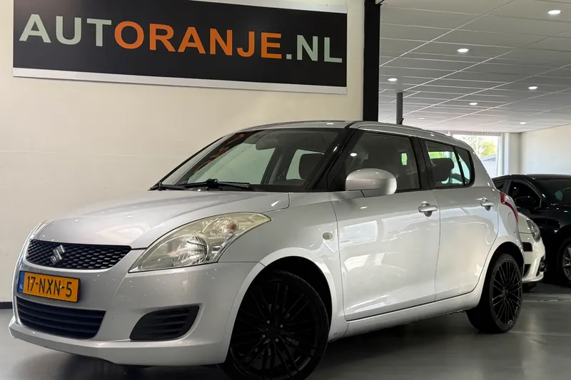 Suzuki Swift (2011)