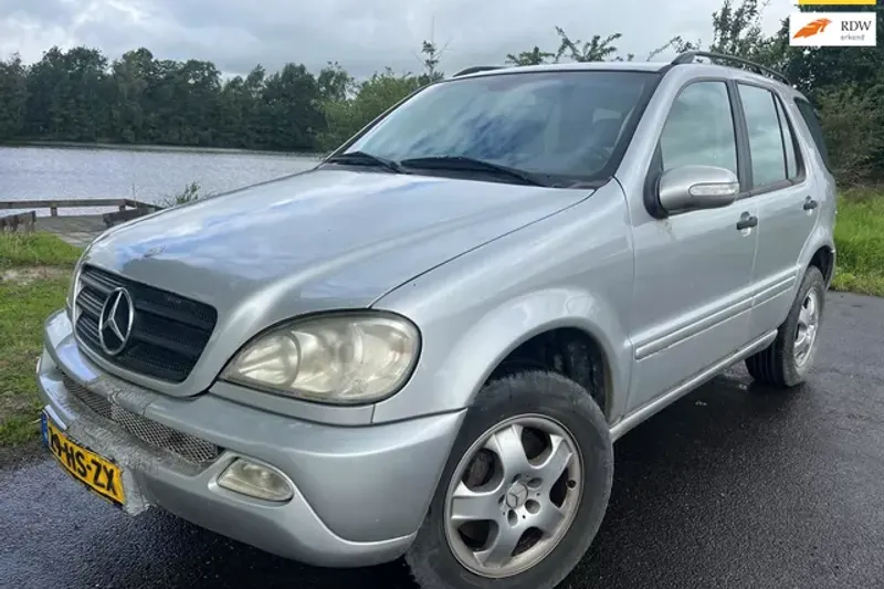 Mercedes-Benz ML-Klasse (2001)
