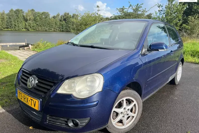 Volkswagen Polo (2005)