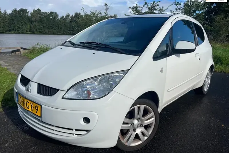 Mitsubishi Colt (2007)