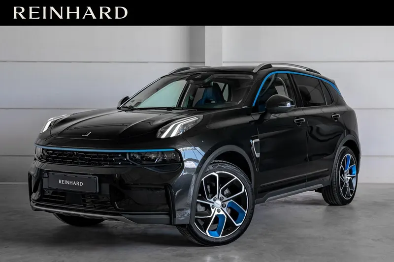 Lynk & Co 01 (2022)