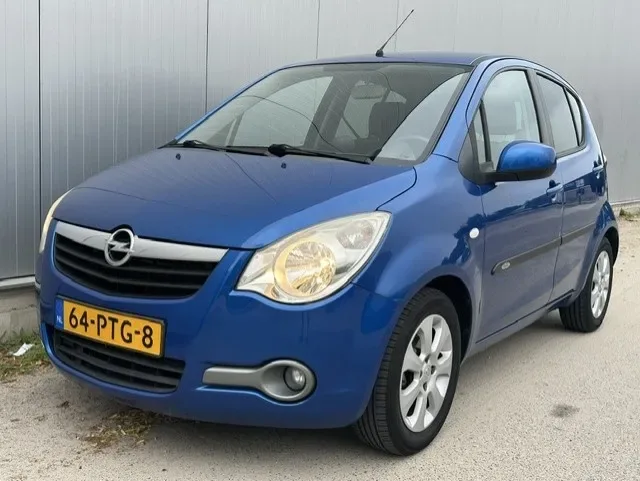 Opel Agila (2011) — foto 1