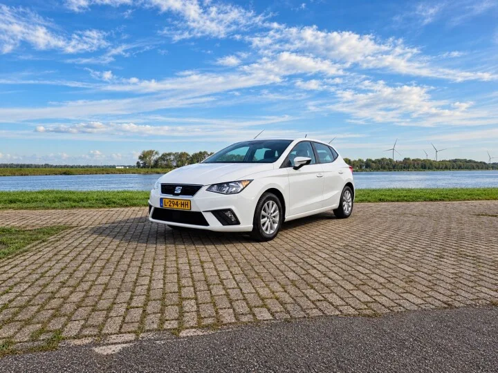 SEAT Ibiza (2019) — foto 1