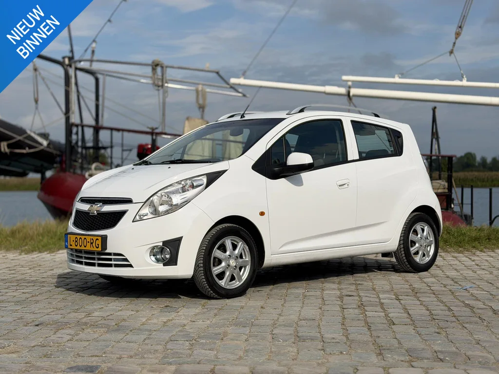 Chevrolet Spark (2011) — foto 1