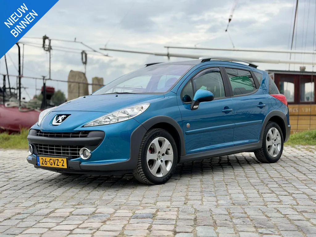 Peugeot 207 (2008) — foto 1