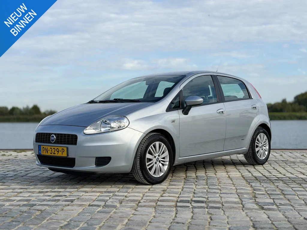 Fiat Grande Punto (2006) — foto 1