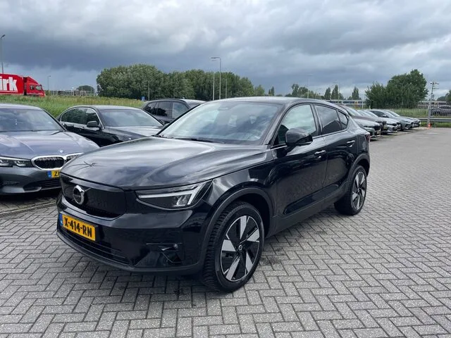 Volvo C40 (2024) — foto 1