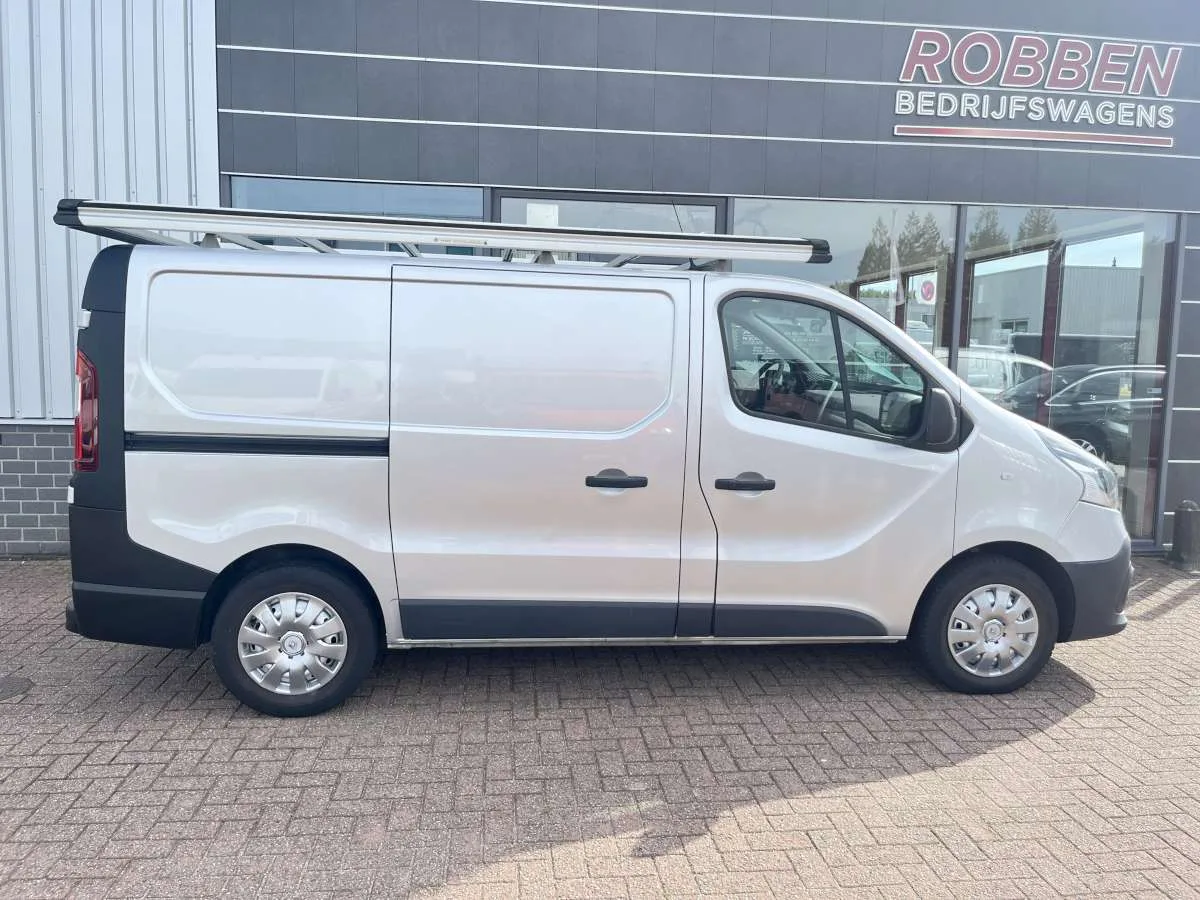 Renault Trafic (2016) — foto 1
