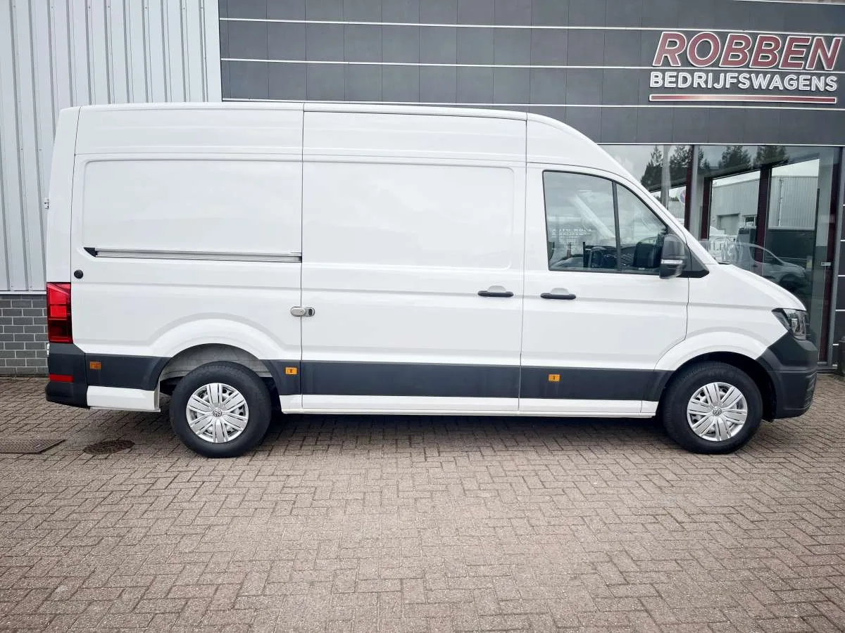 Volkswagen Crafter (2024) — foto 1