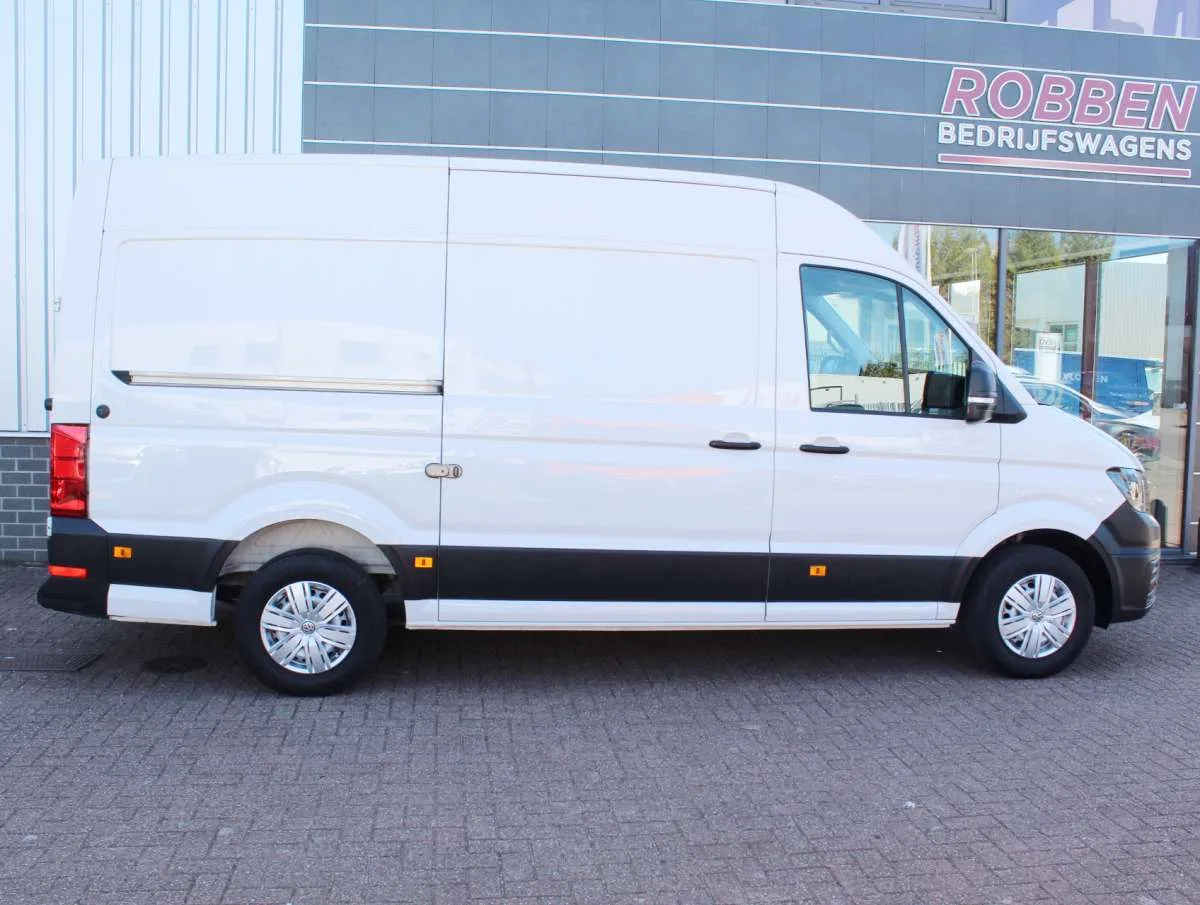Volkswagen Crafter (2024) — foto 1