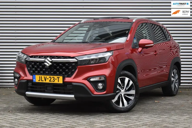 Suzuki S-Cross (2022)