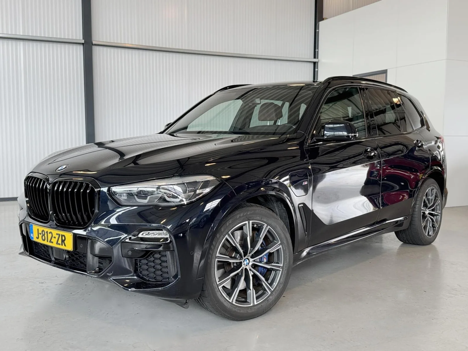 BMW X5 (2020) — foto 1
