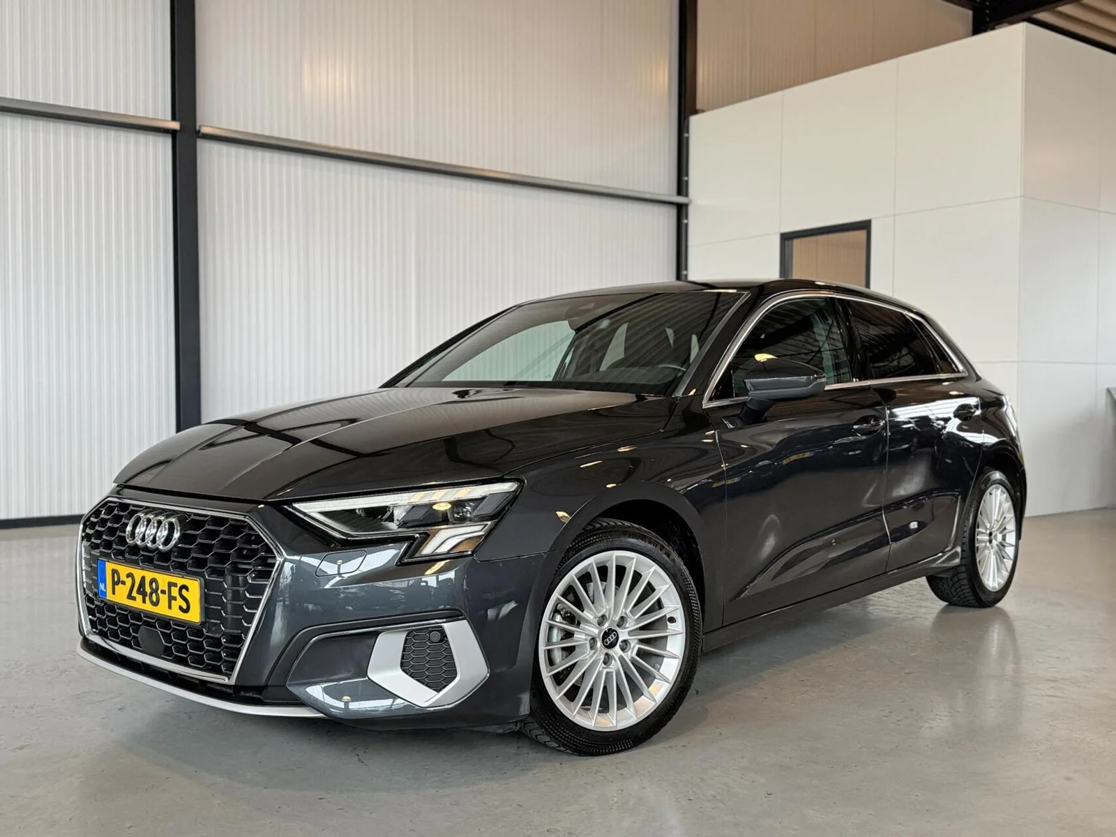 Audi A3 (2022) — foto 1