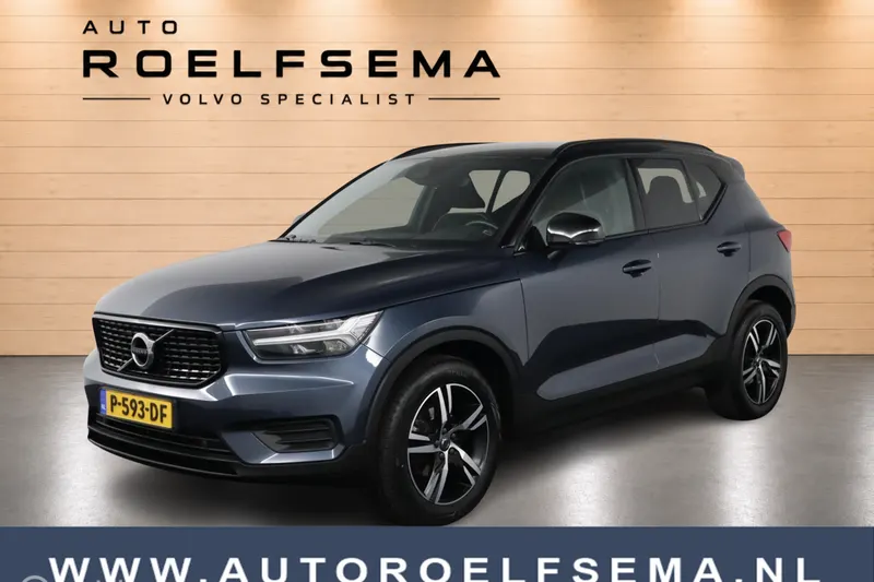 Volvo XC40 (2022)
