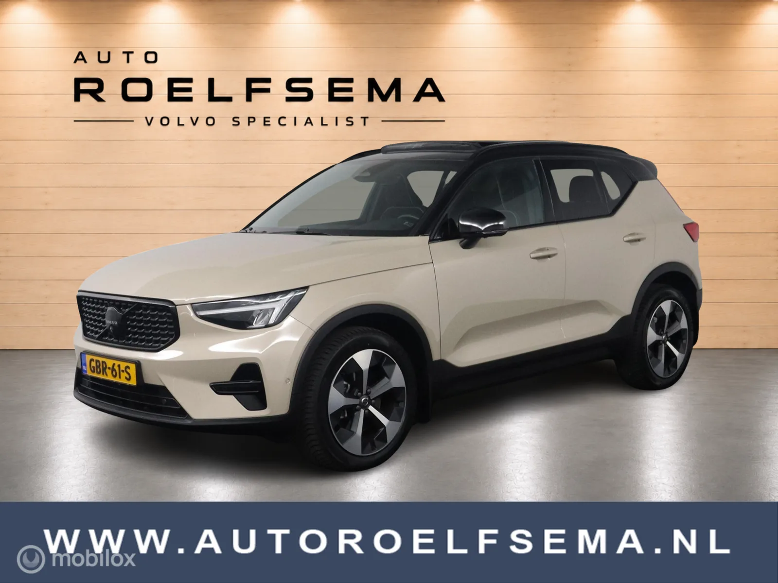 Volvo XC40 (2024) — foto 1