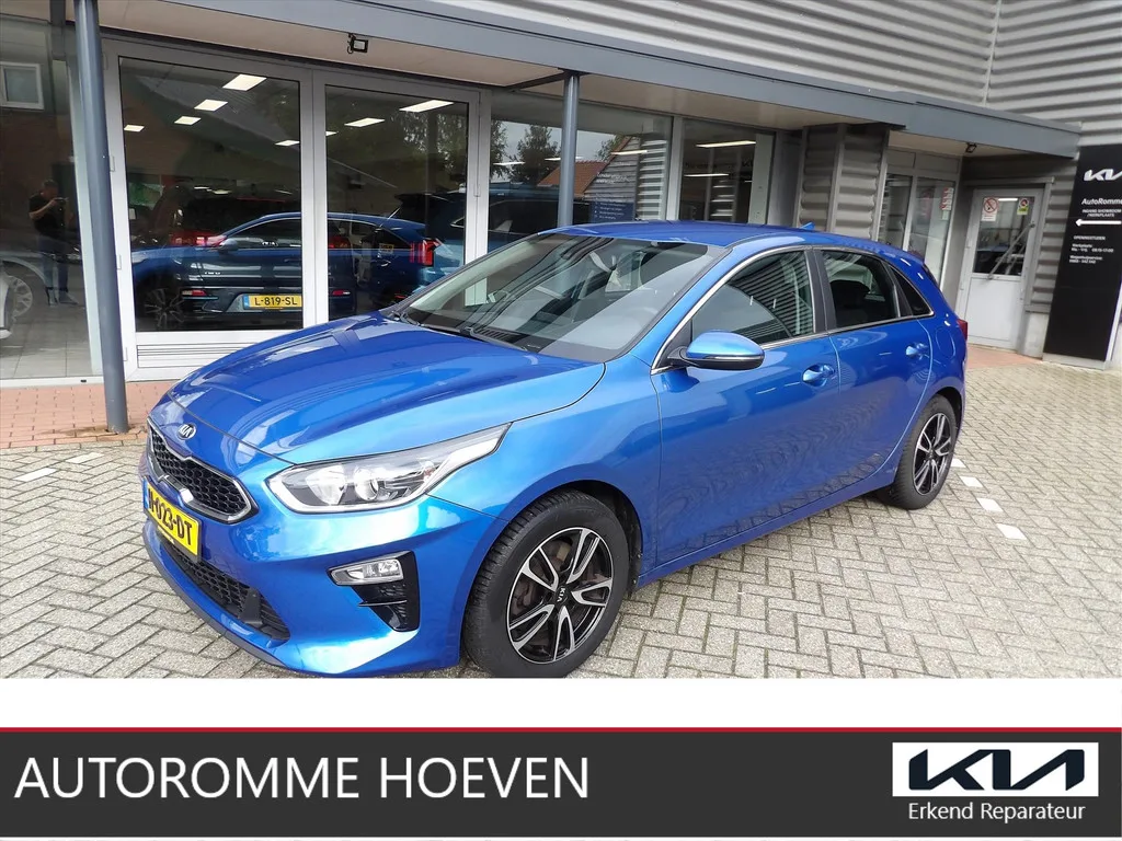 Kia Ceed (2020) — foto 1