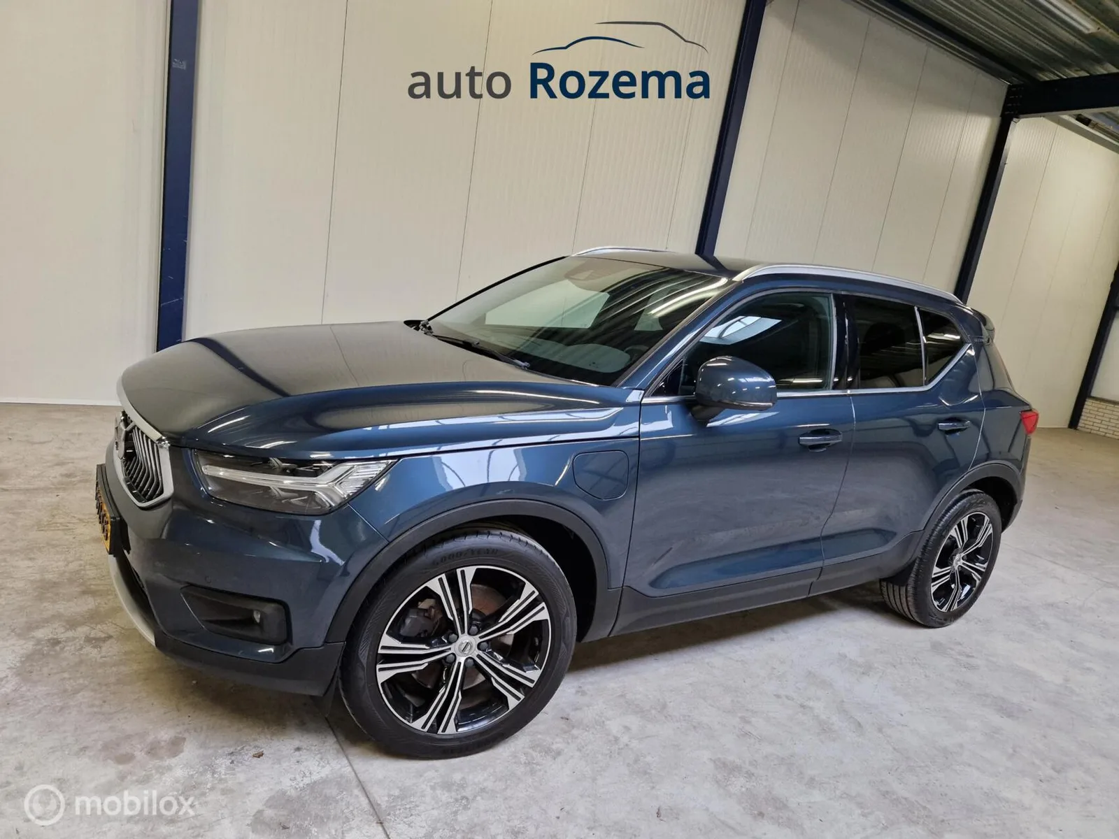 Volvo XC40 (2020) — foto 1