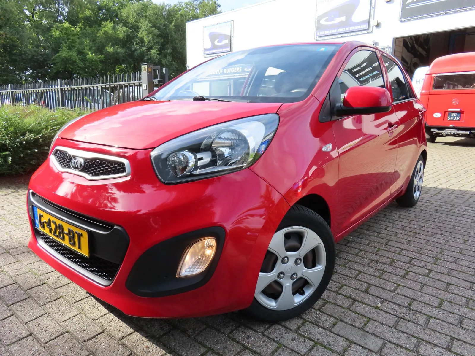 Kia Picanto (2015) — foto 1