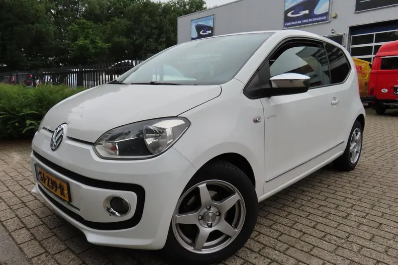 Volkswagen Up! (2012)
