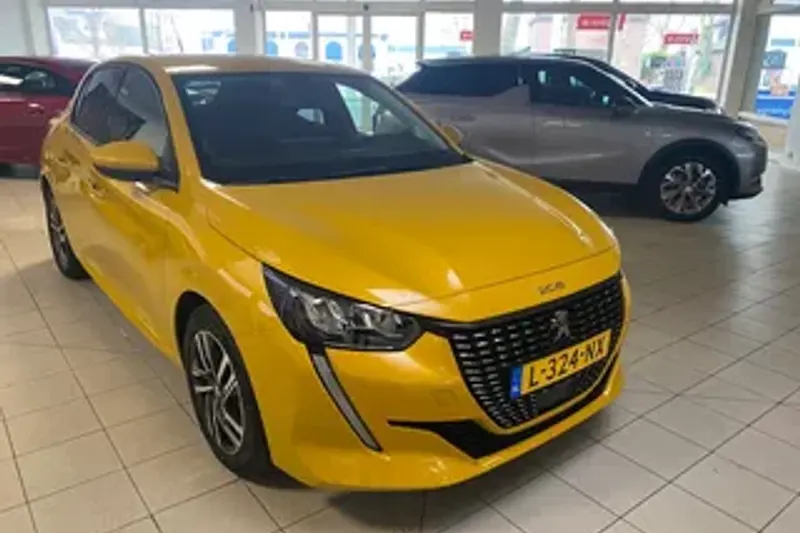Peugeot 208 (2021)