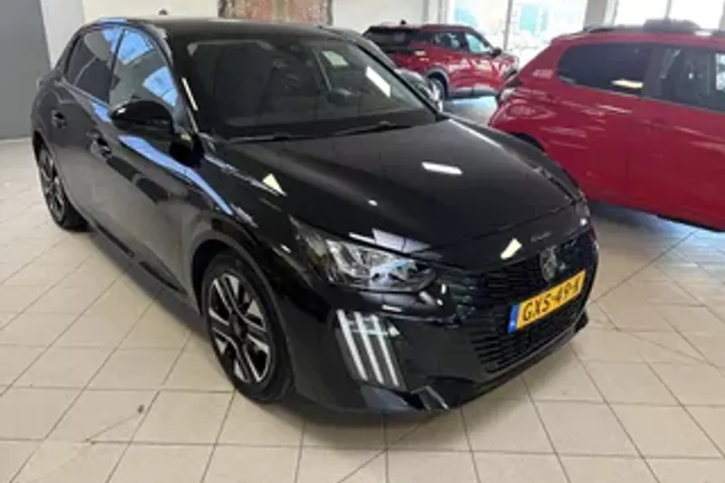 Peugeot 208 (2024)