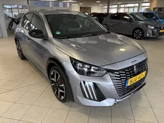 Peugeot 208 (2025) — foto 1