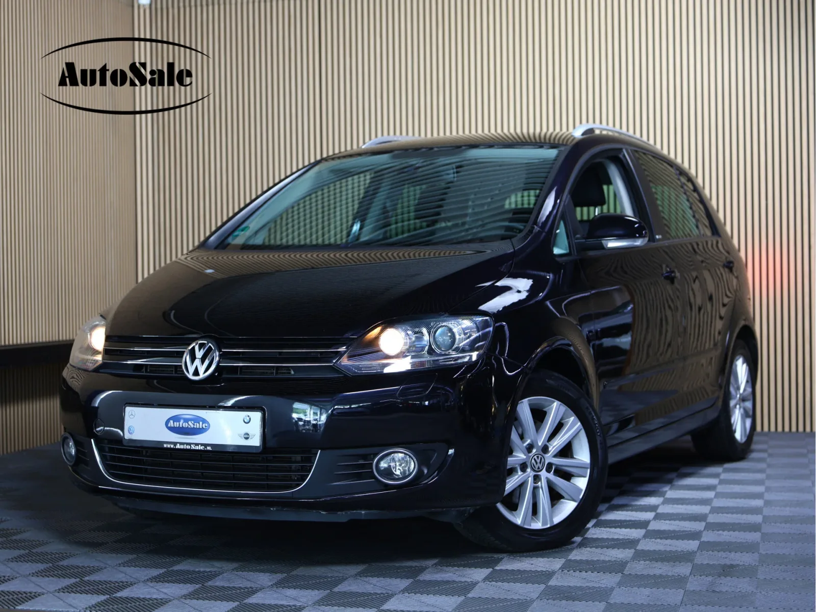 Volkswagen Golf Plus (2012) — foto 1