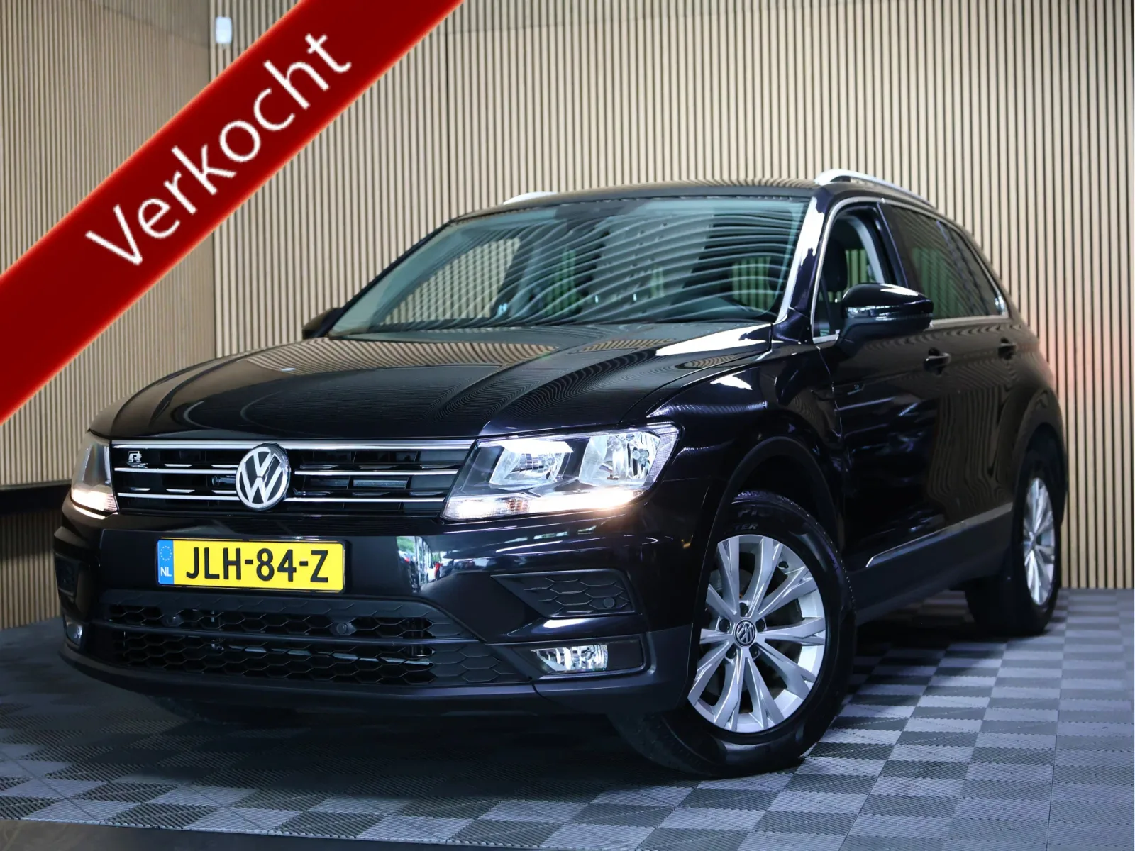 Volkswagen Tiguan (2018) — foto 1