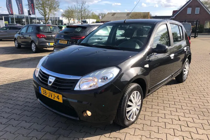 Dacia Sandero (2009)