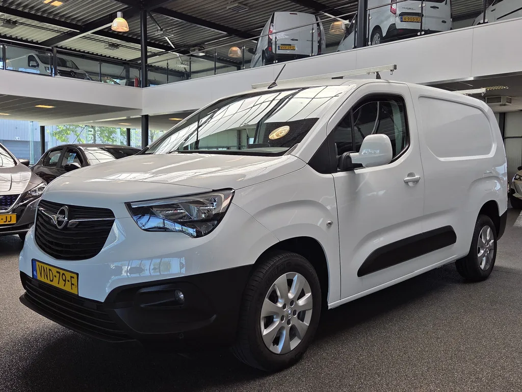 Opel Combo (2022) — foto 1