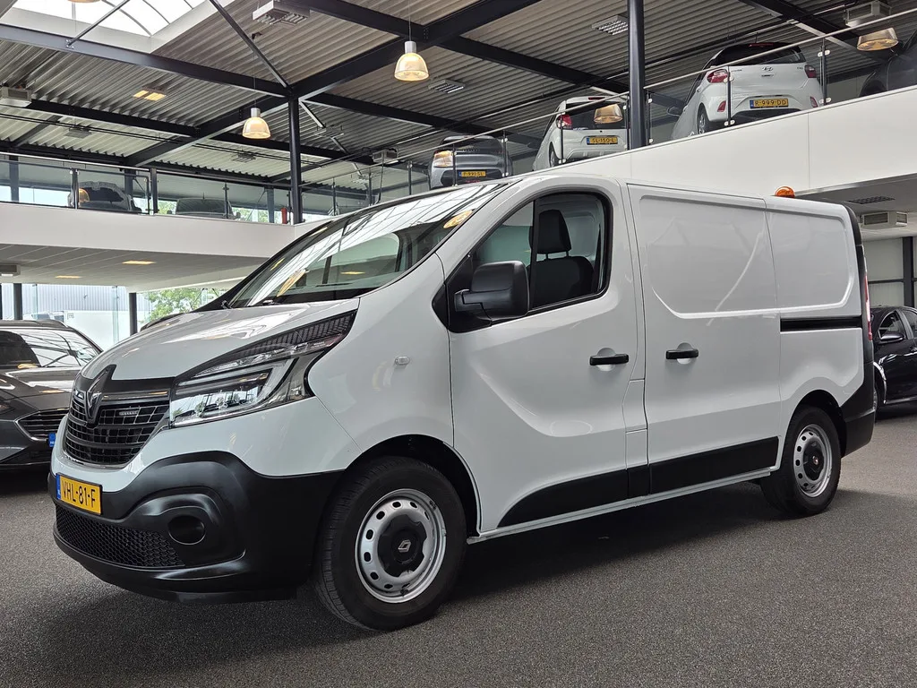 Renault Trafic (2020) — foto 1