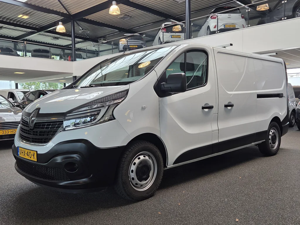 Renault Trafic (2021) — foto 1