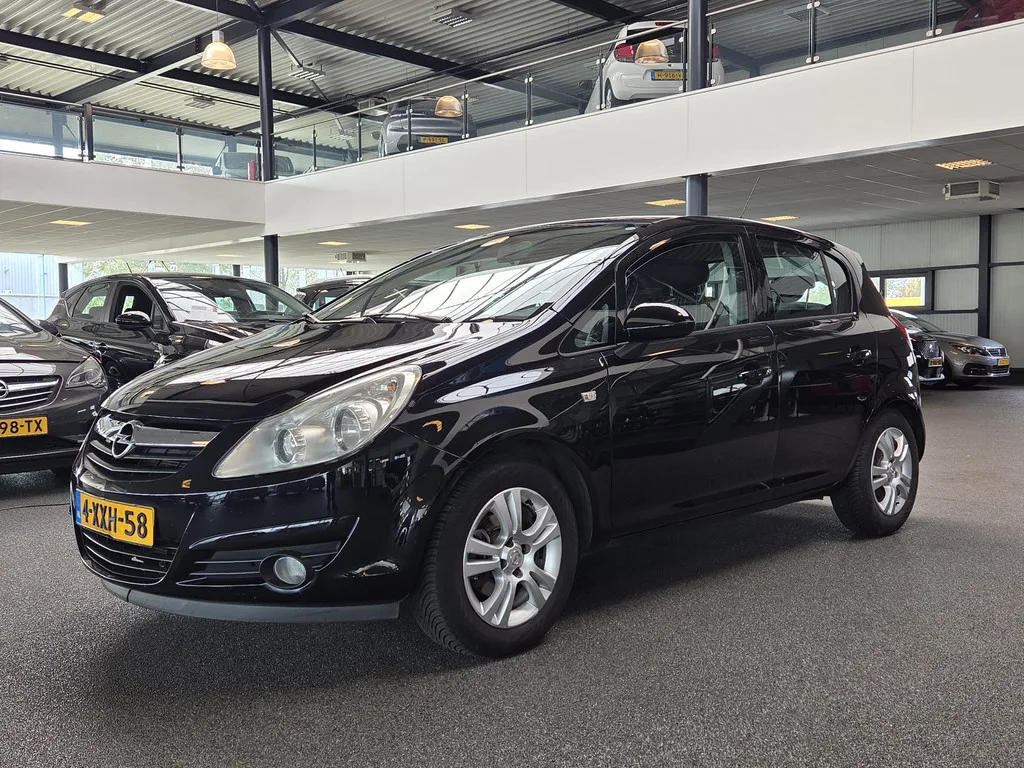 Opel Corsa (2009) — foto 1
