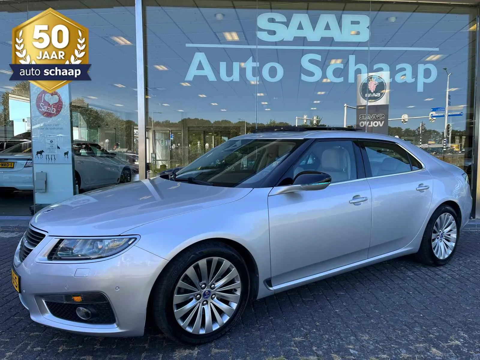 Saab 9-5 (2011) — foto 1