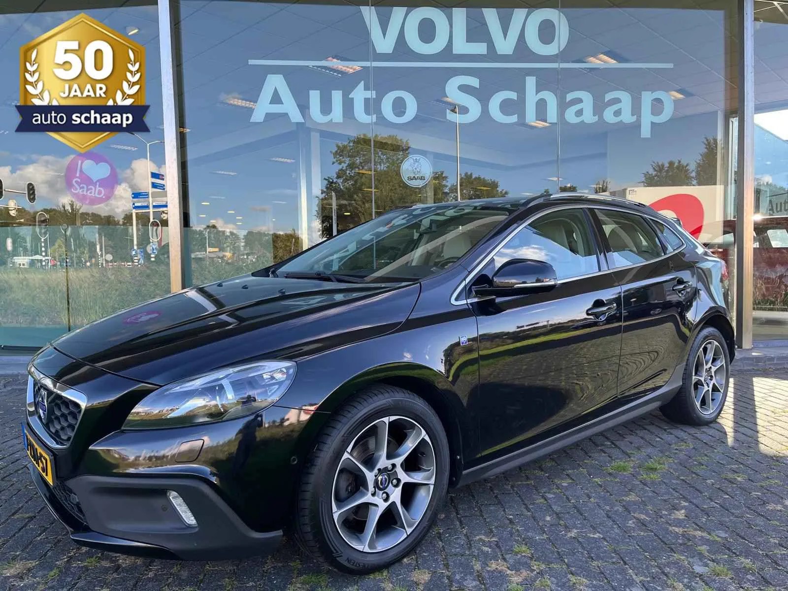 Volvo V40 Cross Country (2015) — foto 1