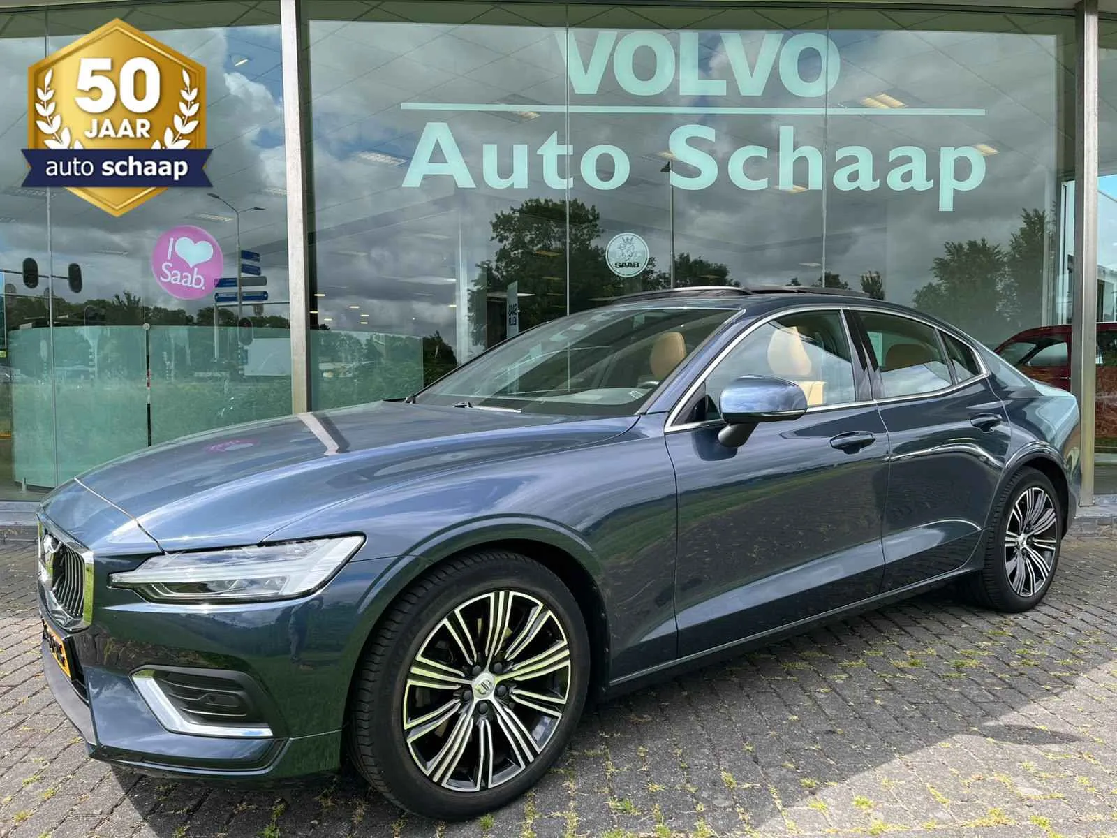 Volvo S60 (2022) — foto 1