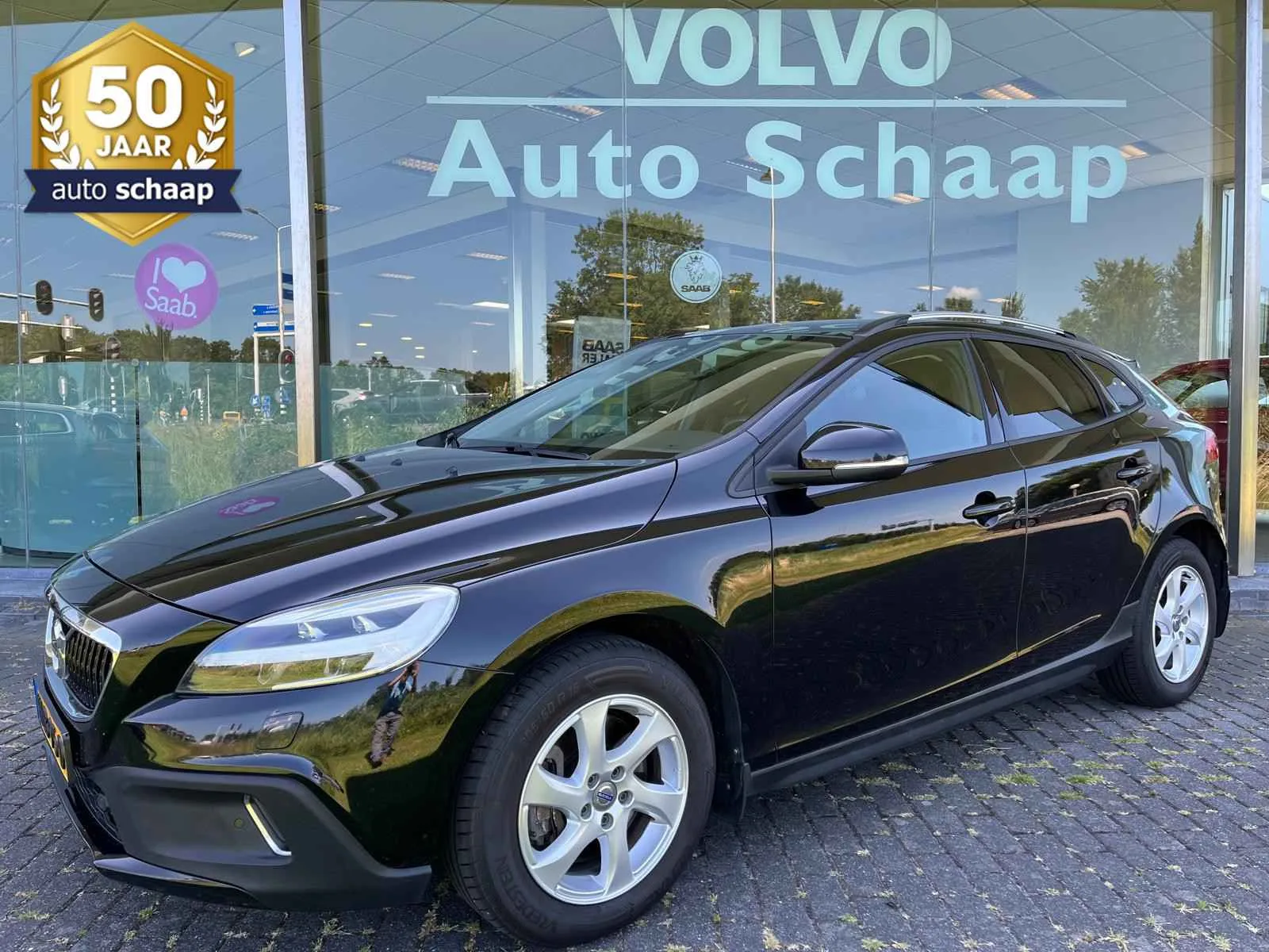 Volvo V40 Cross Country (2017) — foto 1