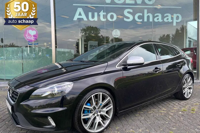 Volvo V40 (2016)