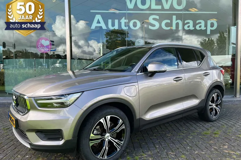 Volvo XC40 (2022)