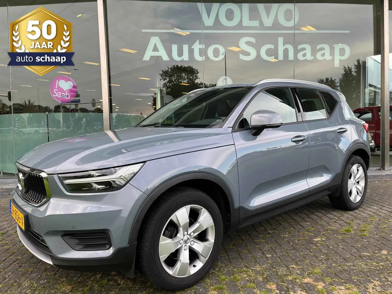 Volvo XC40 (2019) — foto 1