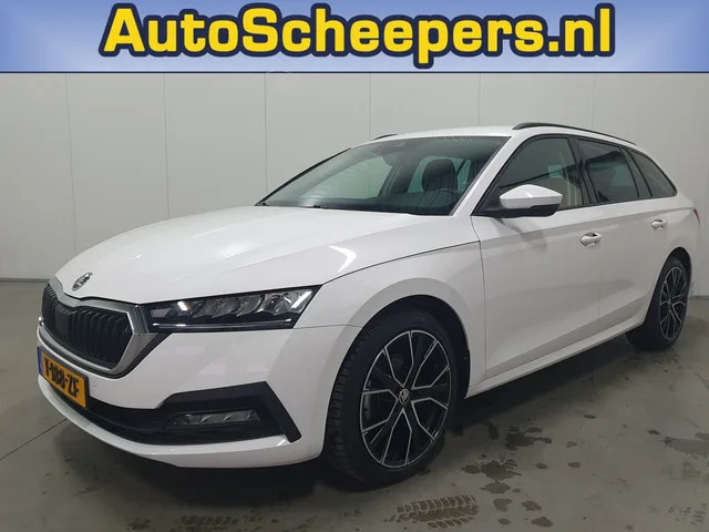 Škoda Octavia (2023) — foto 1
