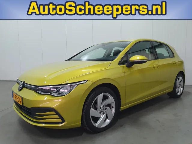 Volkswagen Golf (2021) — foto 1