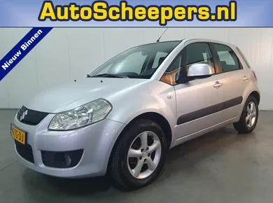 Suzuki SX4 (2006) — foto 1