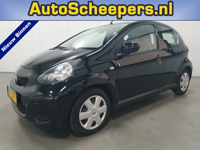 Toyota Aygo (2010) — foto 1