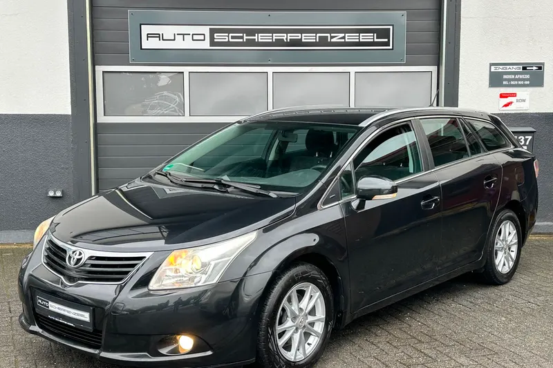 Toyota Avensis (0)